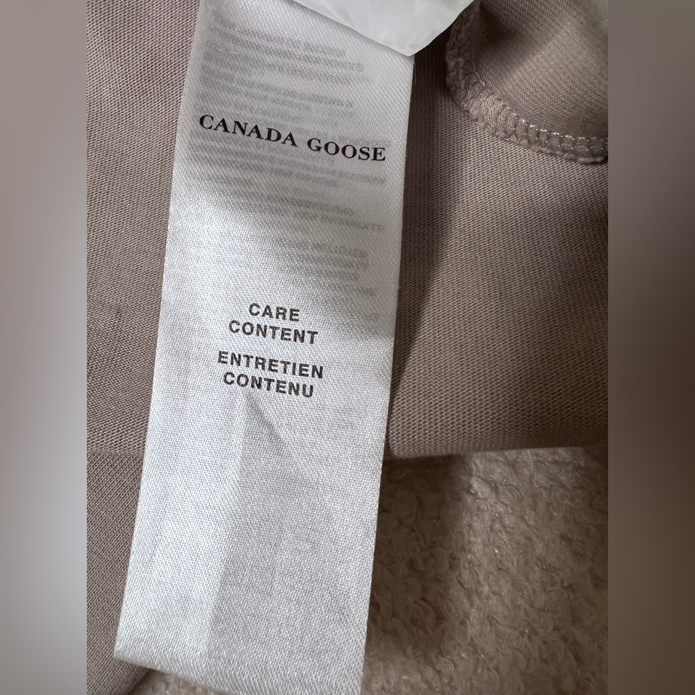 Canada Goose Logo T-Shirt – XL – Brand New - Picture 7 of 11